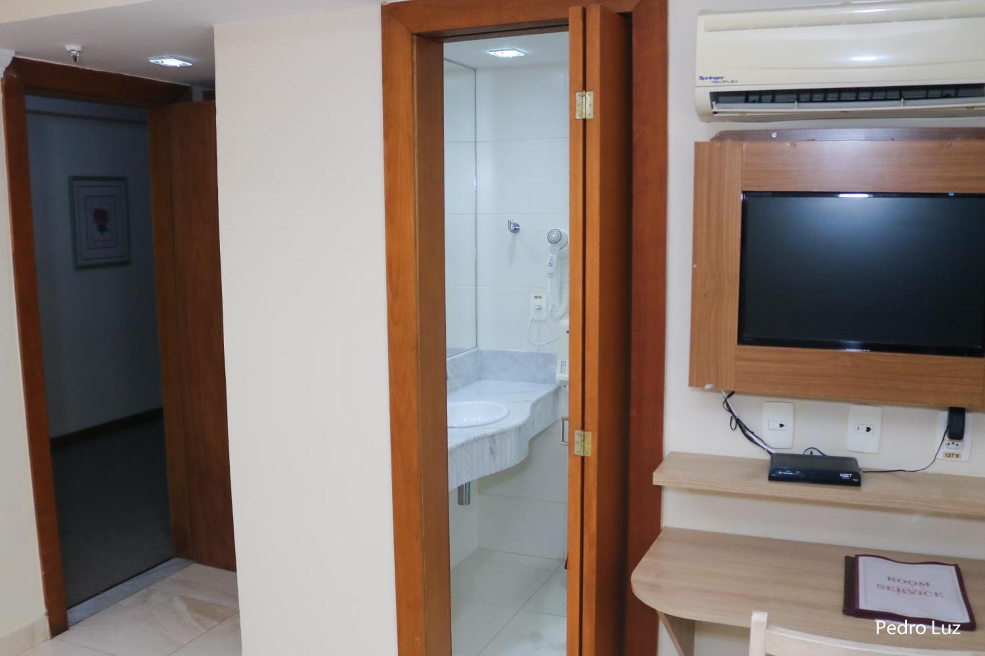 River Park Hotel เฮเซนเจ ภายนอก รูปภาพ
